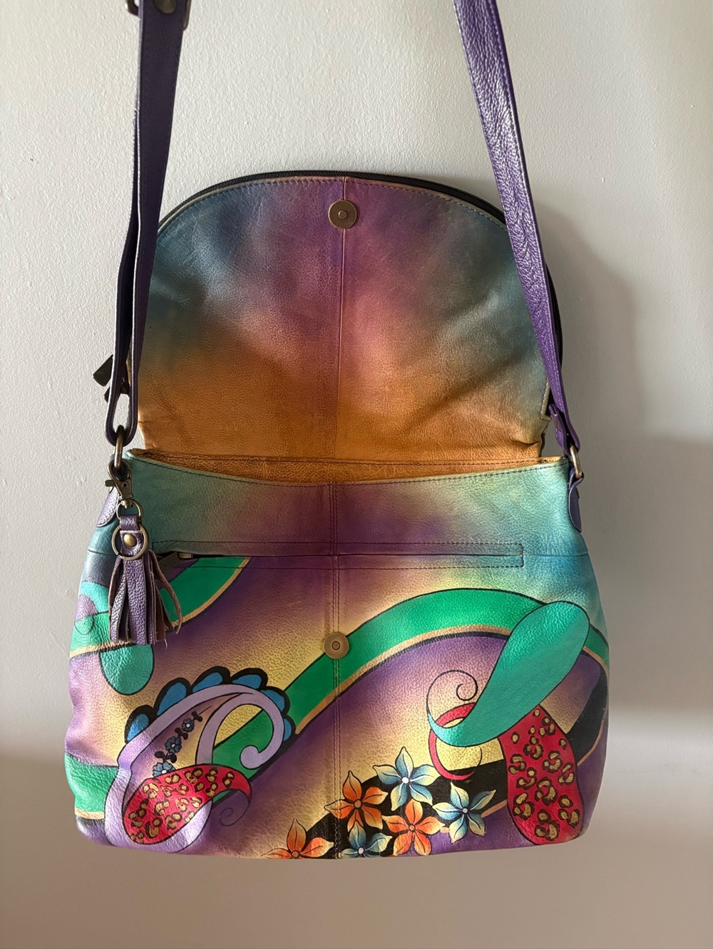 Anuschka hand painted genuine leather bag - Picture 4 of 8